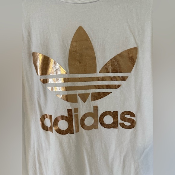 Adidas gold metallic tee - Picture 3 of 7